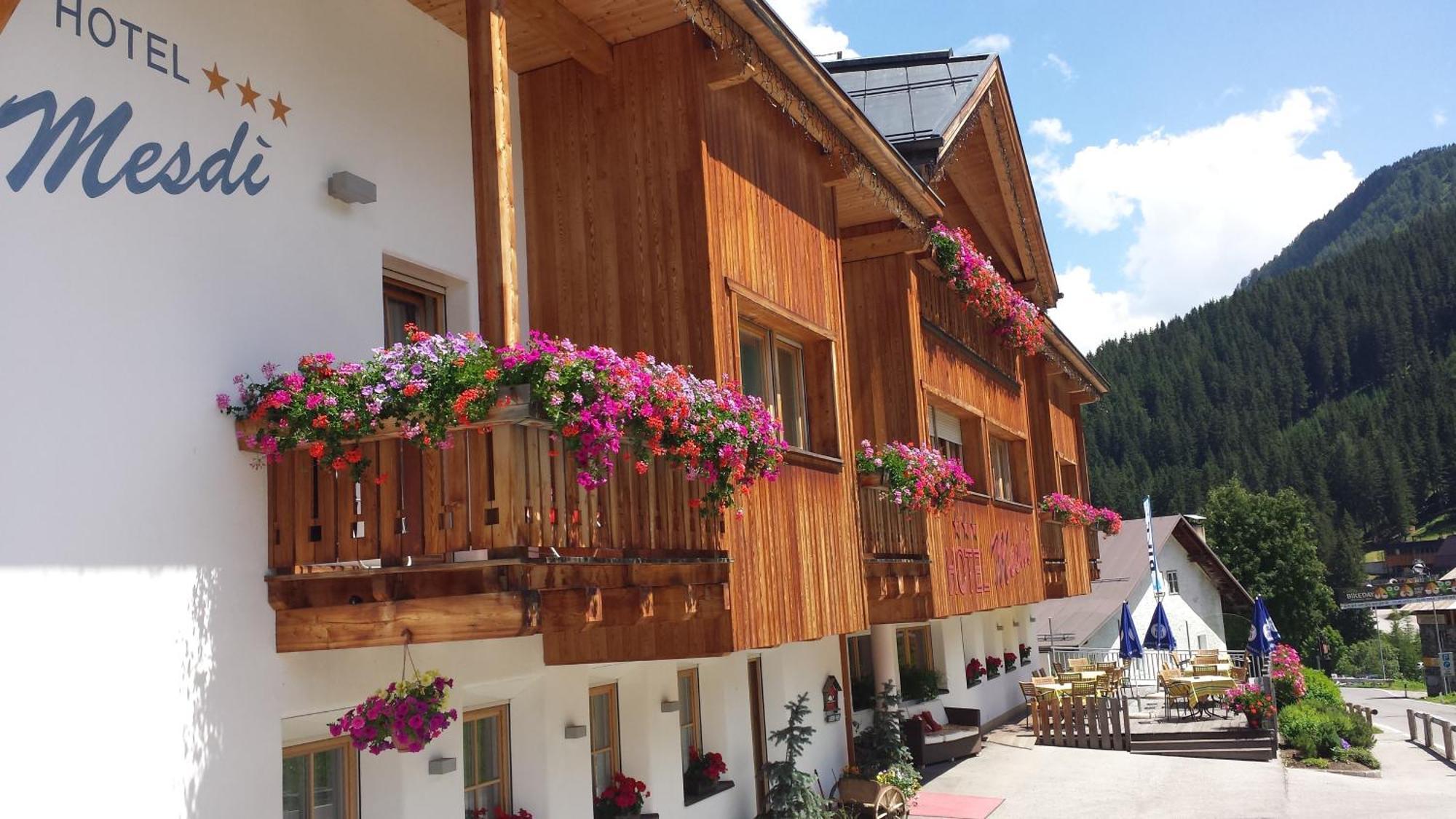 Hotel Mesdi Arabba Exteriér fotografie